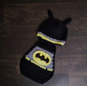 Newborn Batman Hat and Cape - photography prop